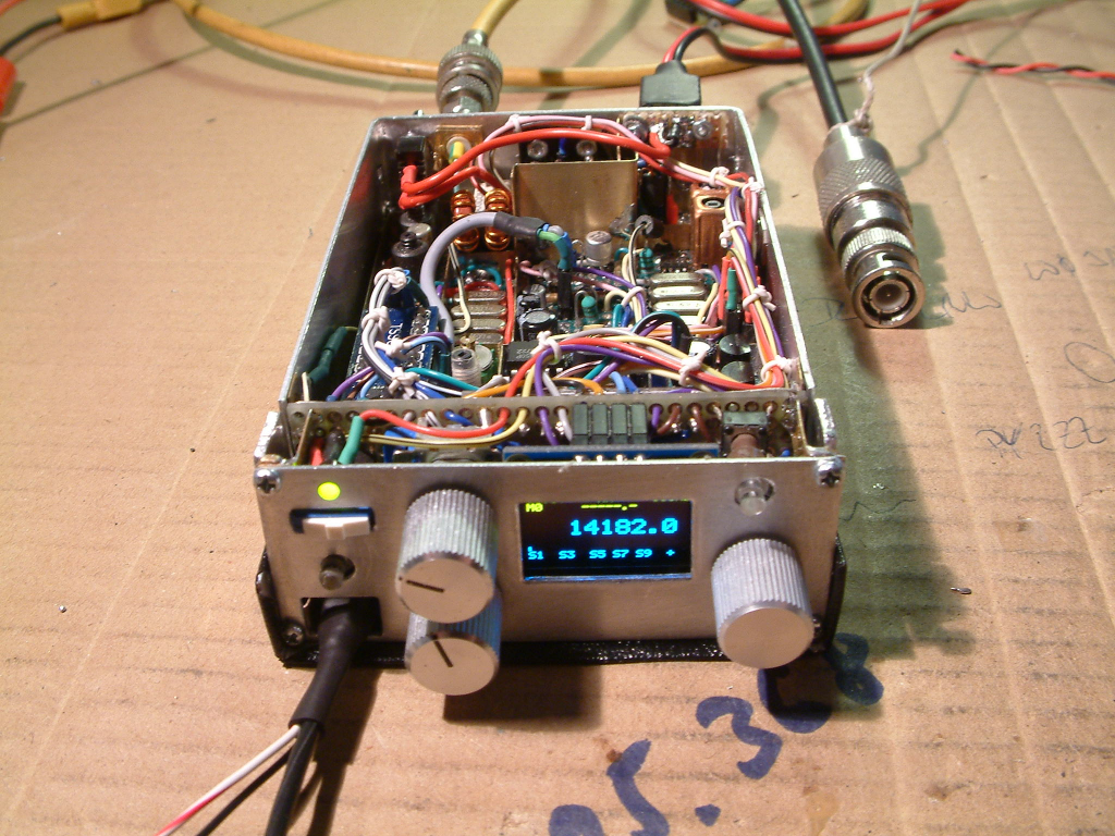 Micro QRP SSB transceiver for 20m 14MHz by Peter (DK7IH) - front view inside