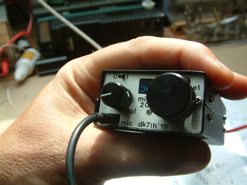 DK7IH pocket sized qrp transceiver 20-4 a